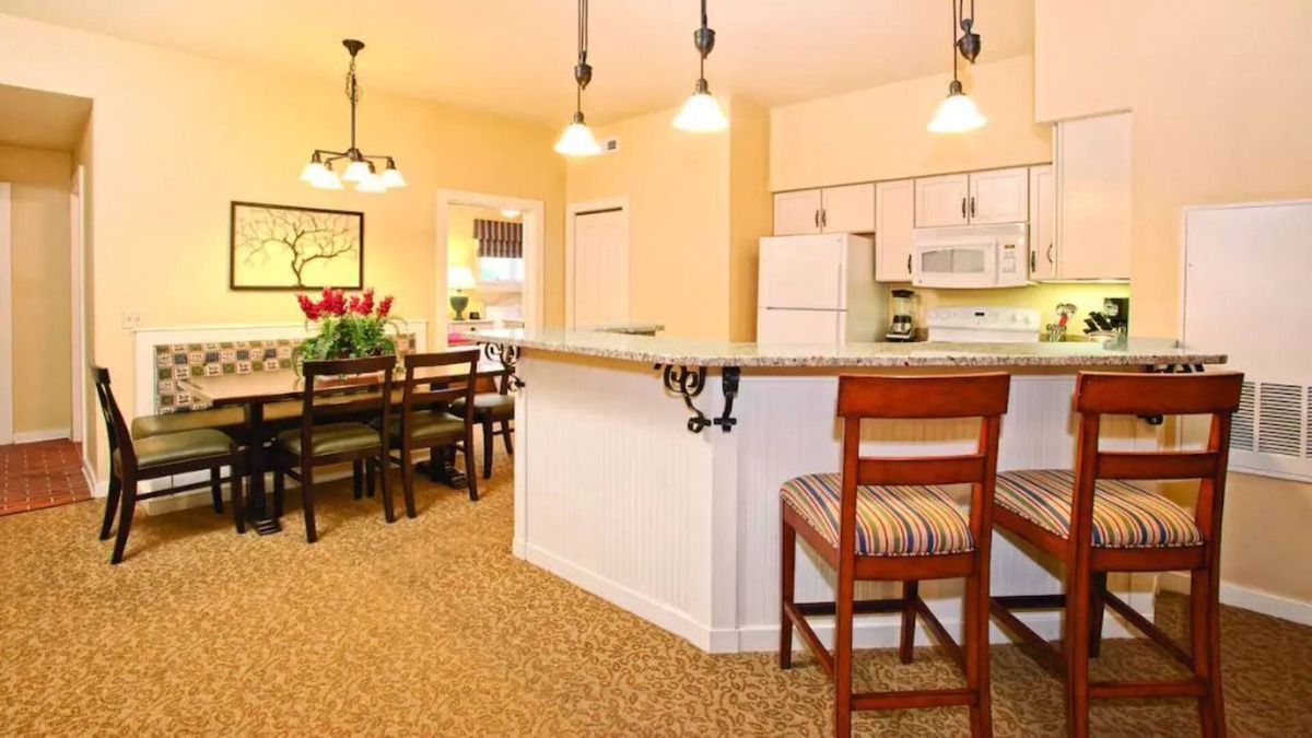 Shawnee On Delaware Resort | Two Bedroom Deluxe Villa