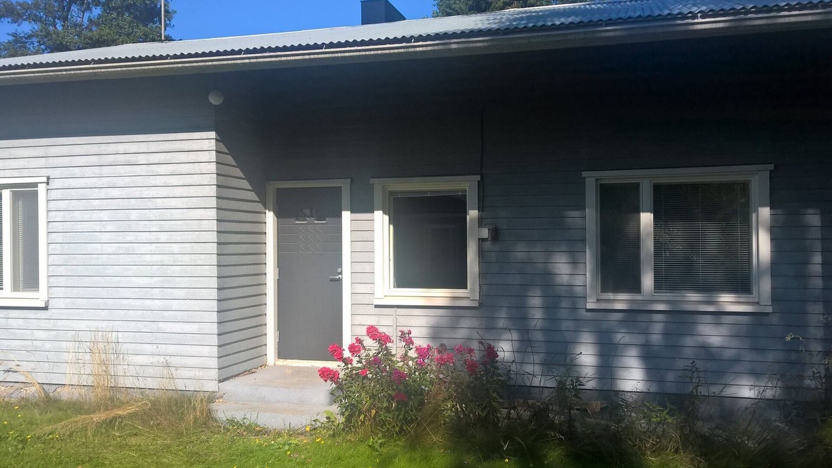 Merikarvia House | Two bedroom house with outside whirlpool bath and big sauna.