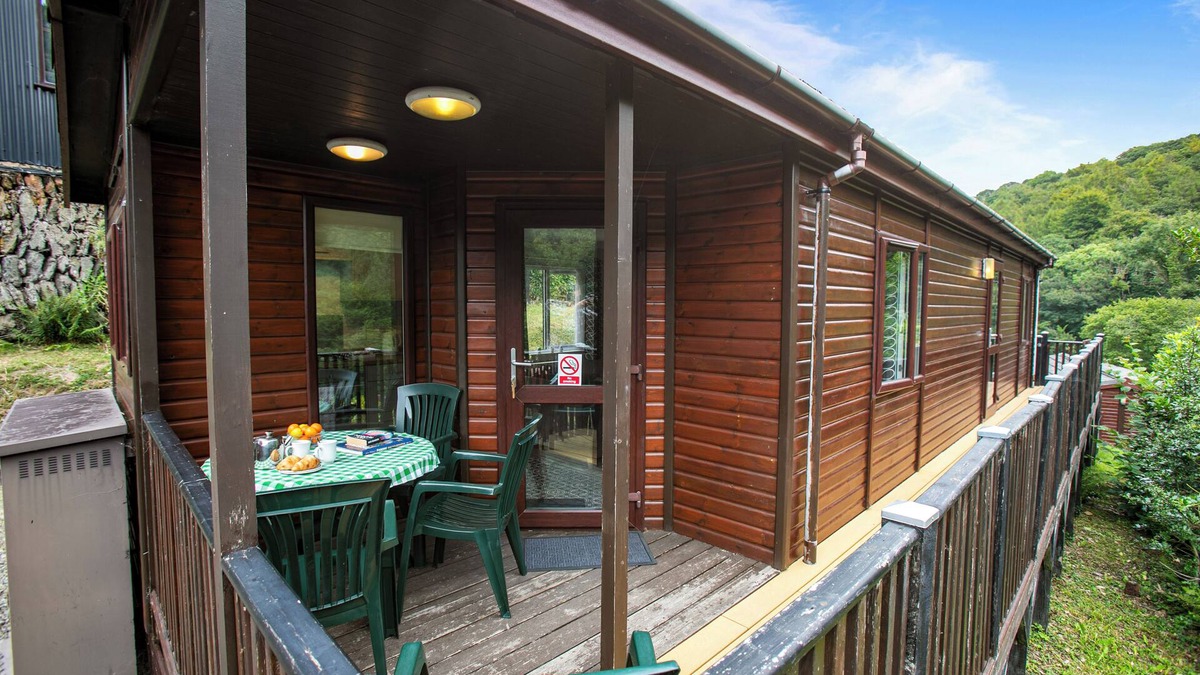 Barbrook Cabin | Two bedroom lodge within walking distance of Lynton Centre. Free fishing onsite