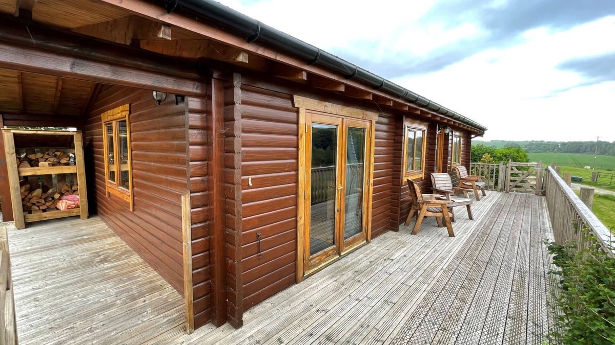 Aberchirder House | Two bedroom logcabin with spectacular view and private balcony