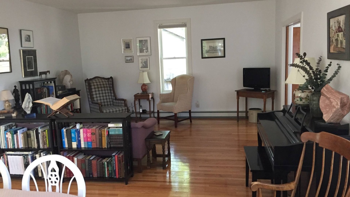 Bar Harbor Condo | Two bedroom on first floor at the end of a quiet cul-de-sac in dowtown