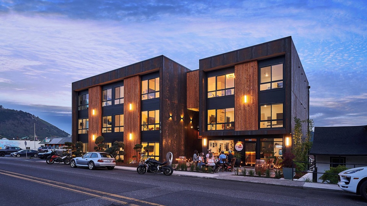 White Salmon Apartment | Two-bedroom suite-located downtown White Salmon, suite 4