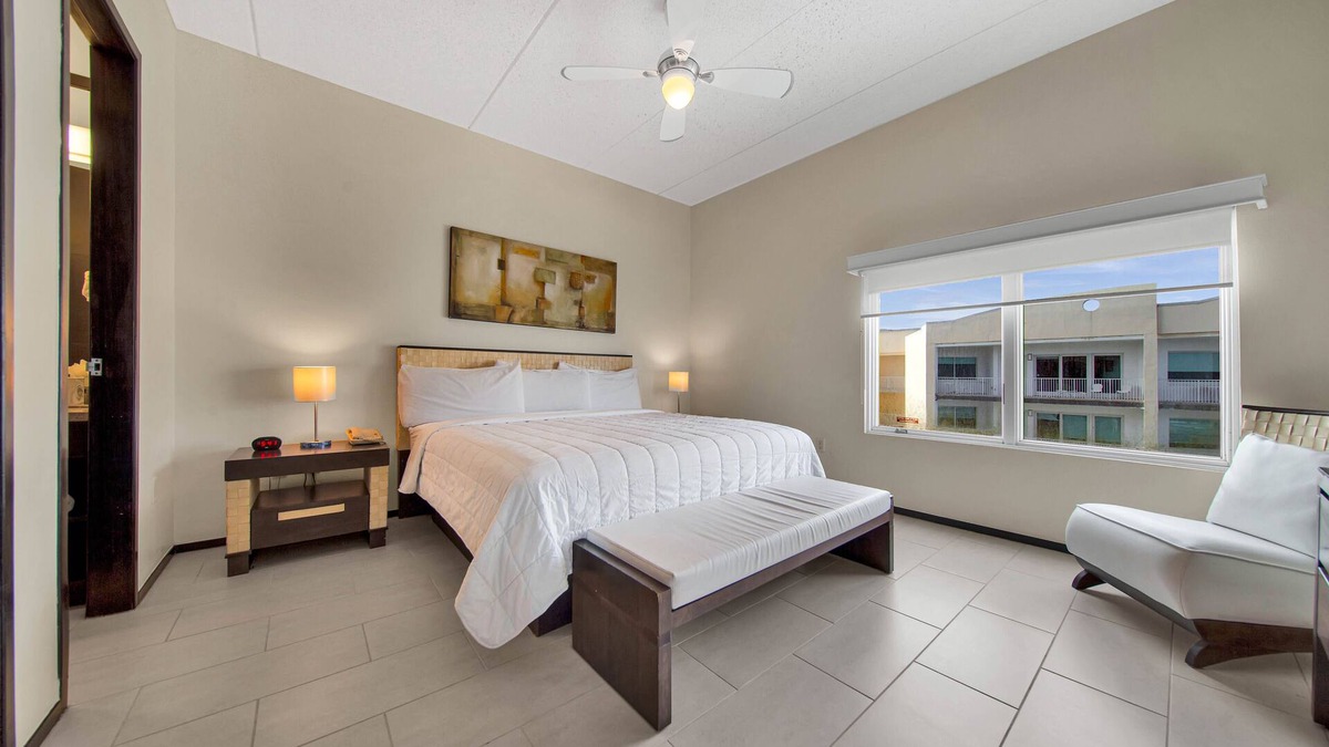South Padre Island Hotel | Two Bedroom Apt on Tropical Paradise SPI