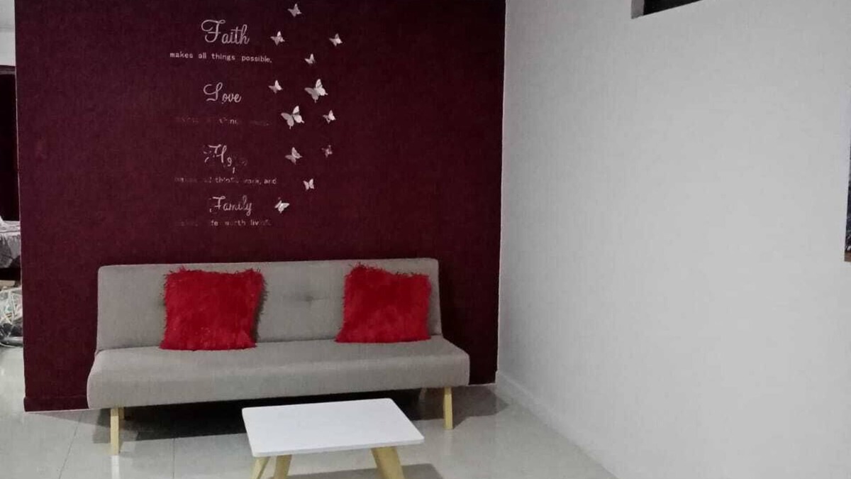 Sevilla Apartment | Two blocks to town center
