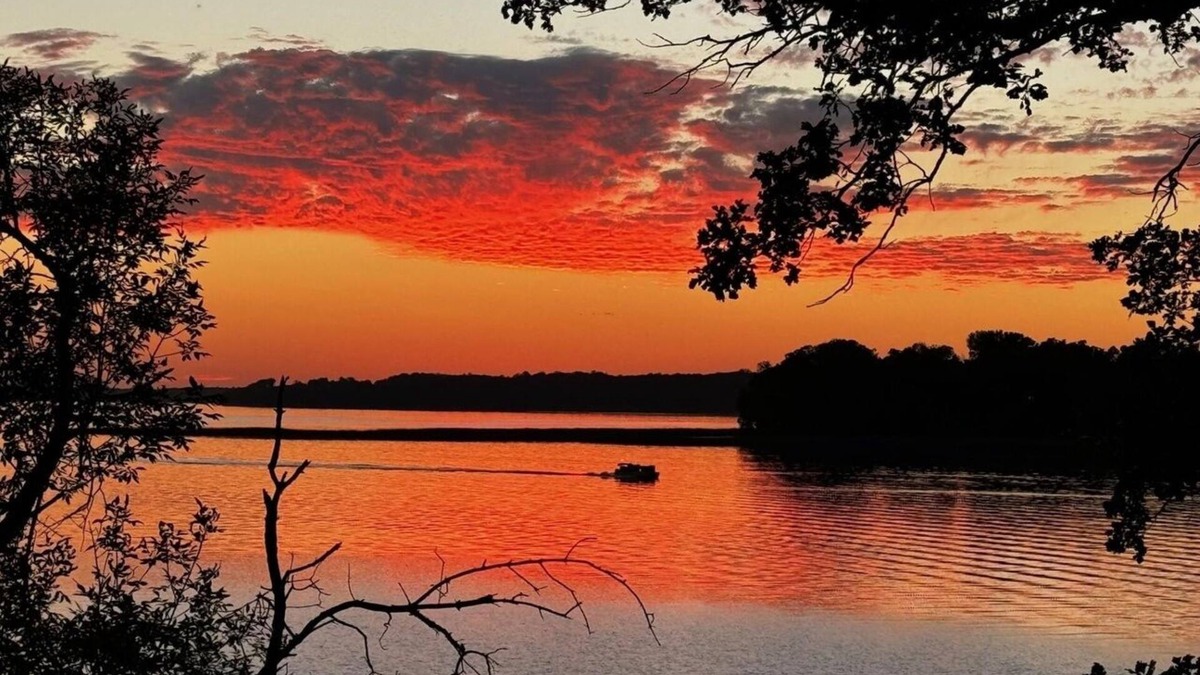 Alexandria Cabin | TWO Charming Lake Miltona Cabins! Compound! Pontoon available! WALLEYES! #2131