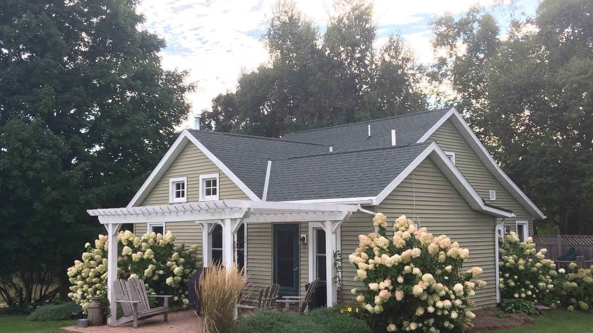 Ripon Cottage | TWO CREEKS FARM