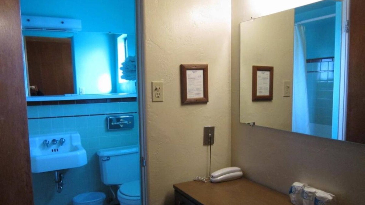 Cortez Apartment | Two Double Beds at Aneth Lodge