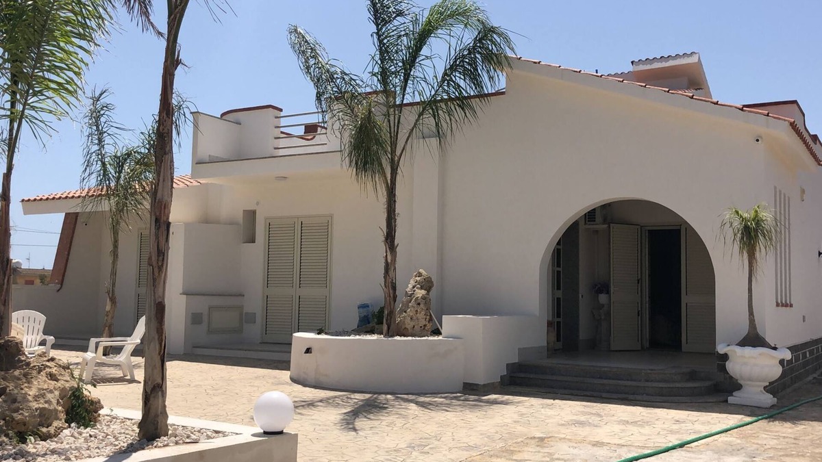 Petrosino House | Two double room facility with all amenities