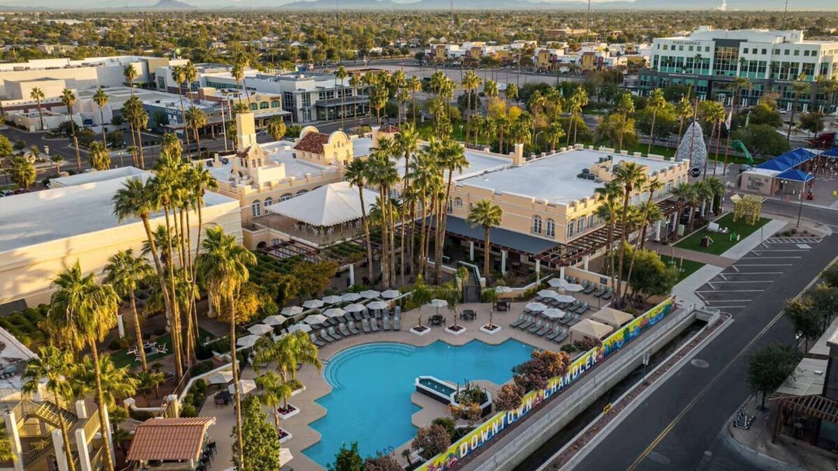 Downtown Resort | Two Elegant Units! Outdoor Pool, Free Parking and Gym Access!