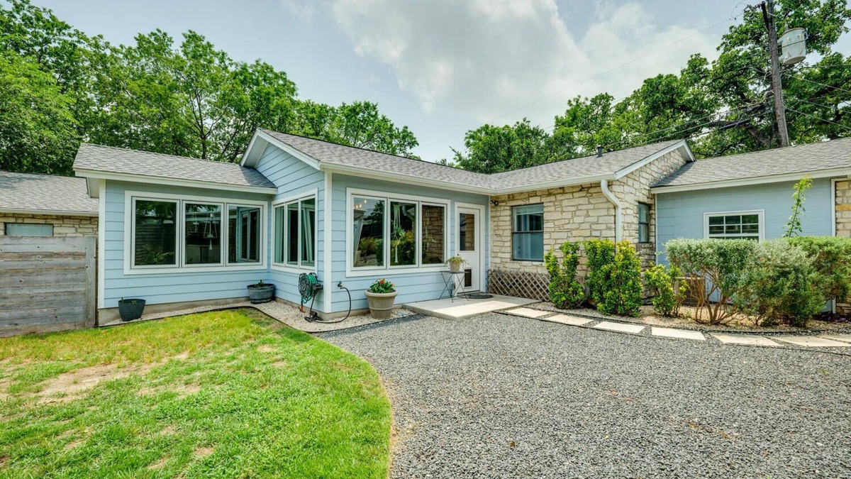 Hancock House | Two-Home Heart of Austin Compound and Karaoke Room