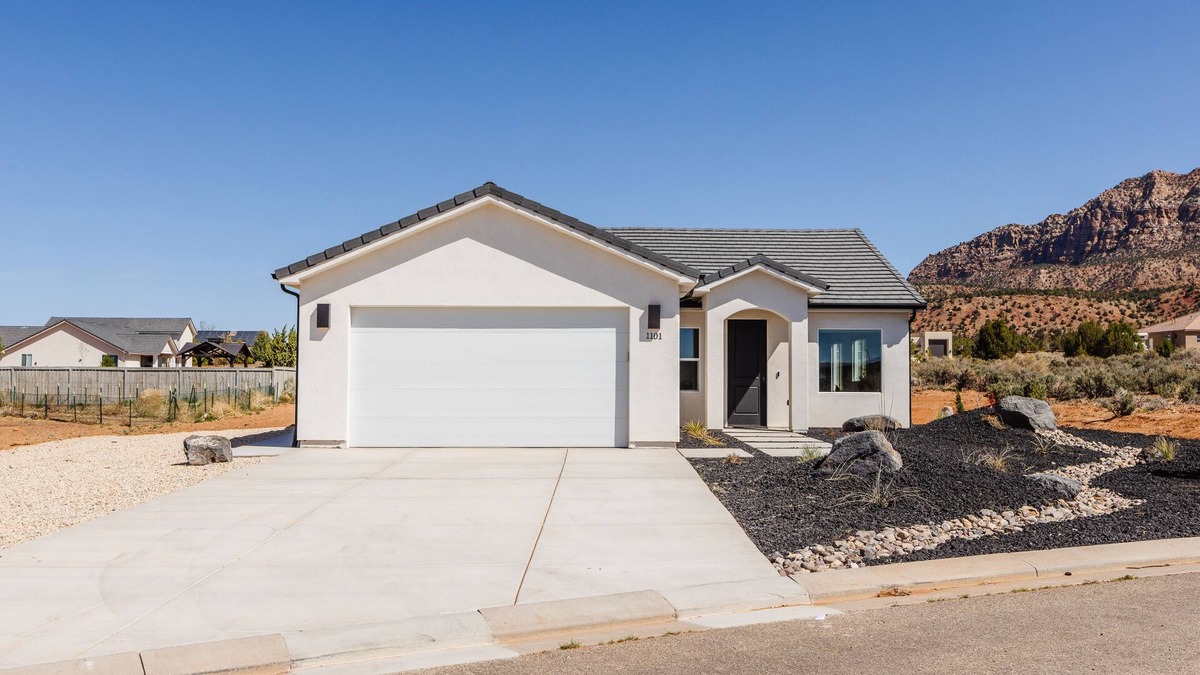 Apple Valley House | Two Junipers | Escape to Southern Utah