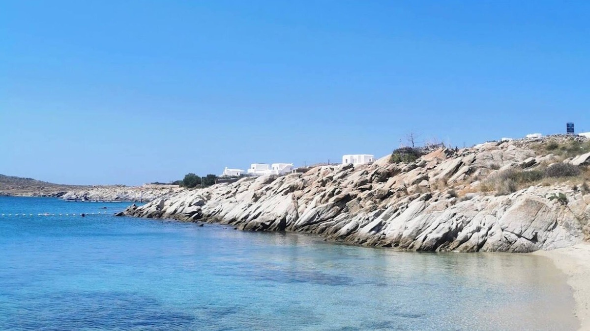 Agios Ioannis House | Two level house on the Beach
