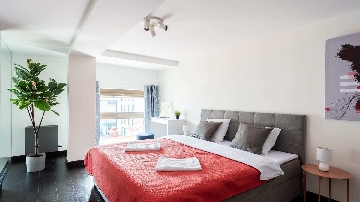 Karlin Apartment | Two-level modern Loft with parking