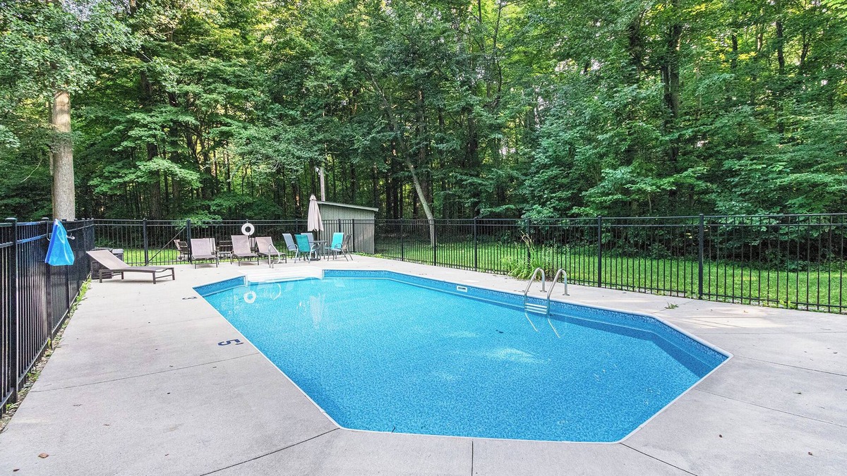 Three Oaks House | Two Oaks Cabin - Enjoy the private pool and close proximity to all of the area