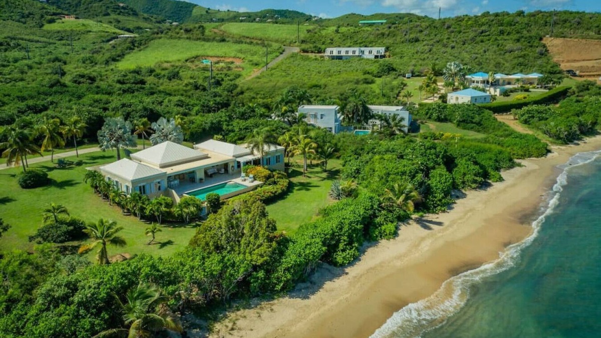 Cotton Valley House | Two Palms - 3 Bed 3 Bath Oceanfront Villa