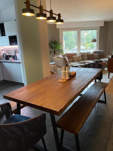 Riva Apartment | Two Palms