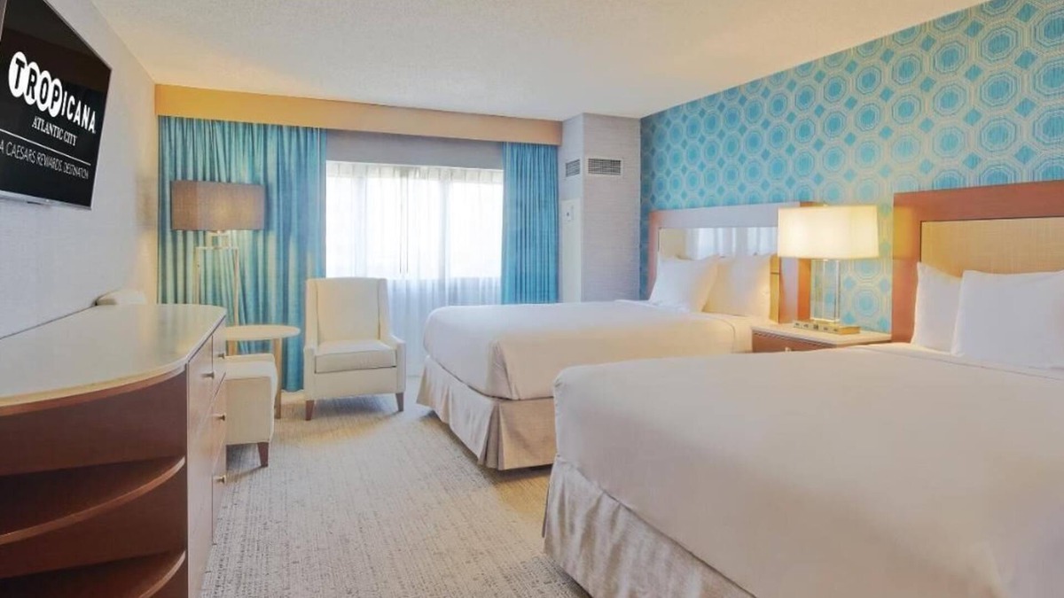 Atlantic City Hotel | Two Queen Room at a Hotel