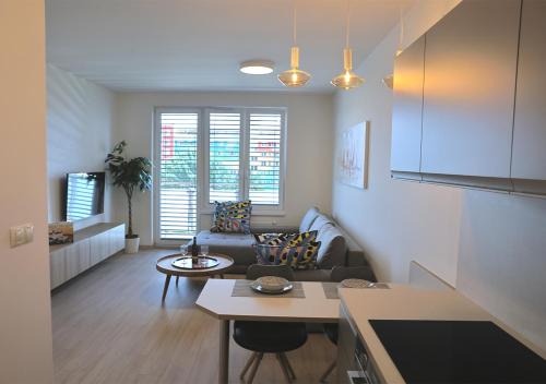 Bratislava Apartment | Two Room Apartment Bratislava Check in -A