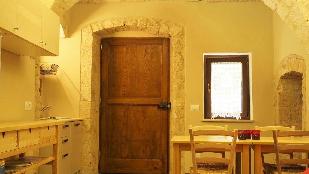Cuglieri Apartment | Two-room apartment in a 700 house a few km from the sea convenient to all services