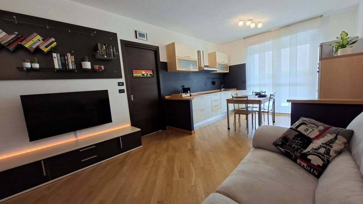 Cuneo Apartment | TWO-ROOM APARTMENT WITH PRIVATE GARDEN