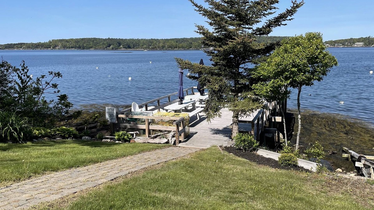 East Boothbay Condo | Two room condo with ocean view! First floor with a Handicap Bathroom!