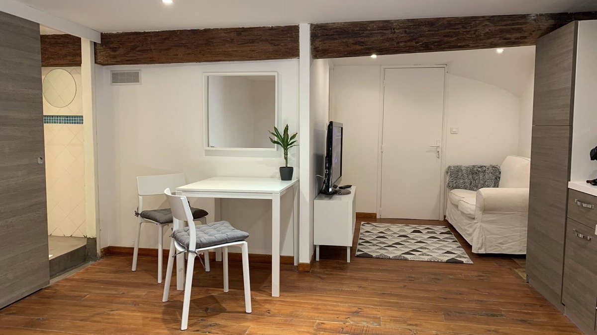 Gignac Apartment | Two rooms Gignac historical center