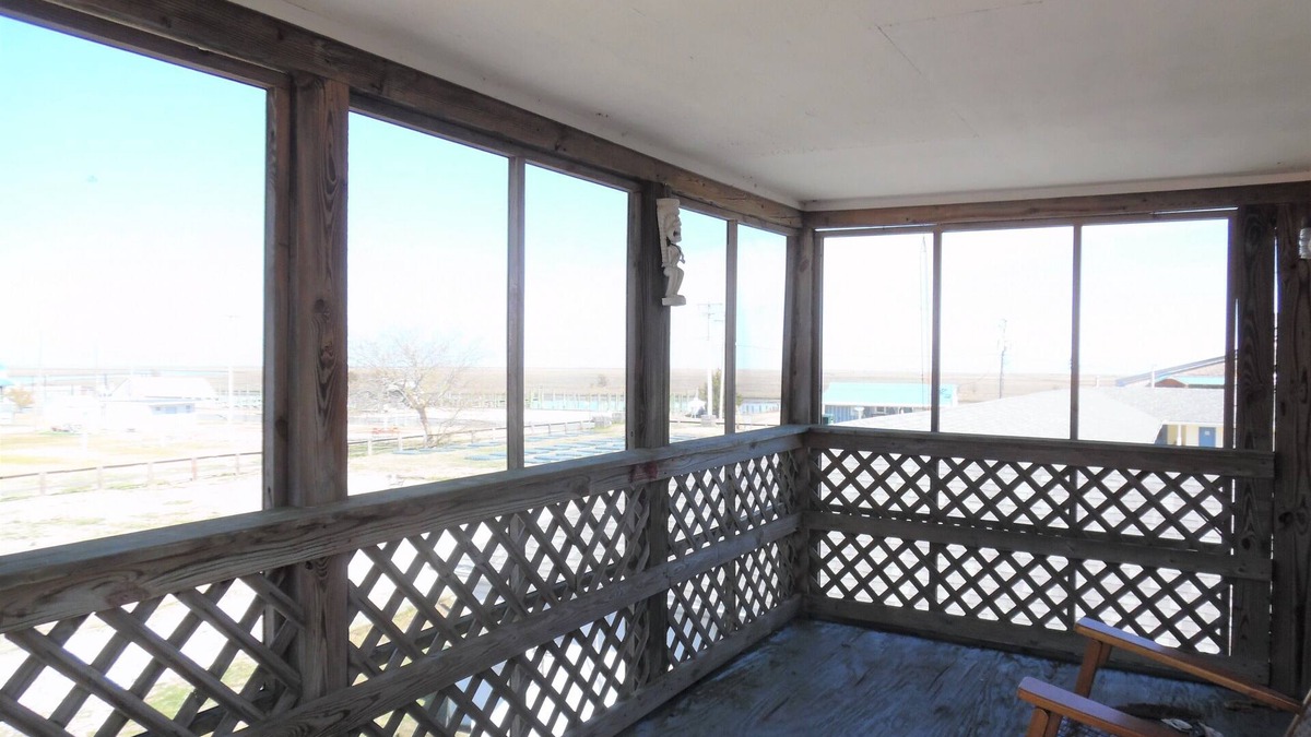 Wachapreague Apartment | Two separate Apartments