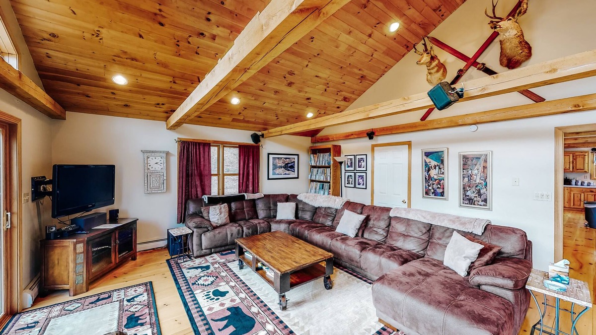 Wardsboro House | Two-story, dog-friendly house with wood fireplace