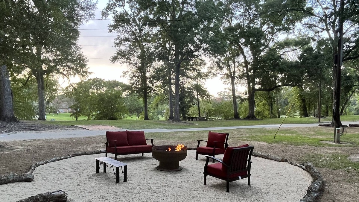 Lafayette Cottage | TWO Waterfront Cottages: 1 Modern, 1 Old-Fashioned + 2.5 acres on BAYOU!