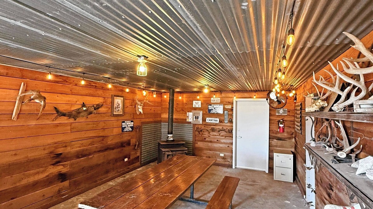 Mineral Cabin | TX Ranch House Retreat ~ The Palmera Ranch ~ Private, Wildlife Ranch