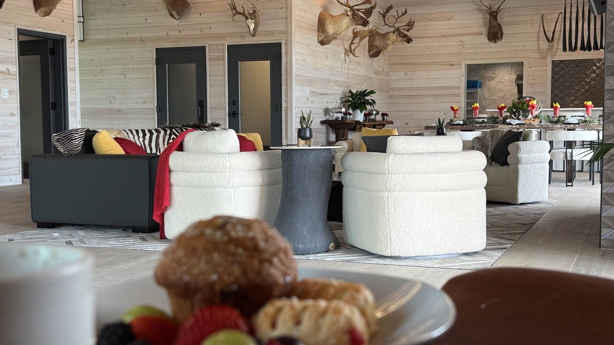 Gatesville Resort | TX Retreat | Lux Outdoor Experience in Texas Hills