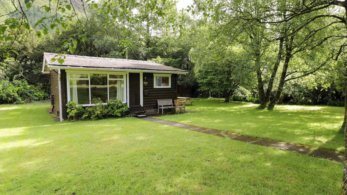 Dinas Mawddwy Cottage | TY BEDWEN, pet friendly, character holiday cottage in Dinas Mawddwy