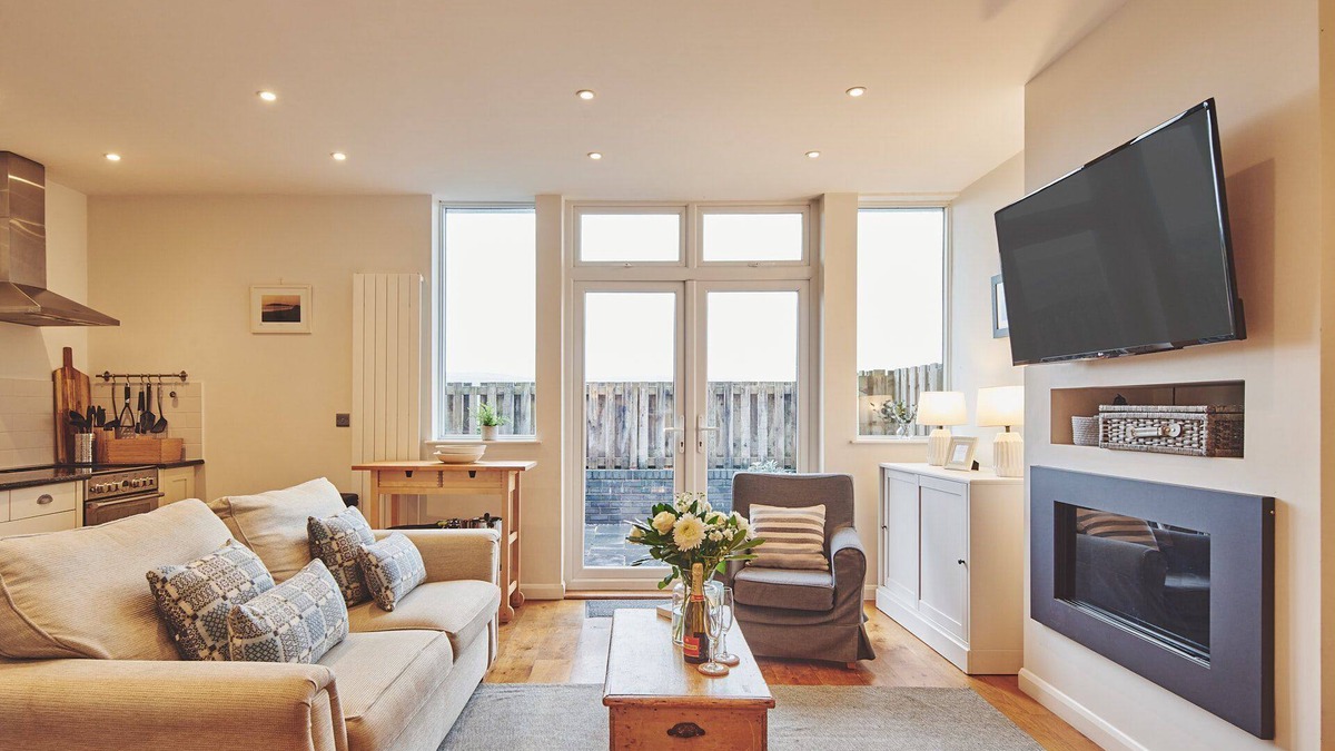 Oxwich Apartment | Ty Gwawr - Luxury Cottages