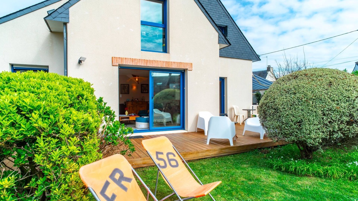 Locmariaquer House | Ty Kéréré - Maison 3★ - Calme, Grand Jardin Arboré, 500m plage