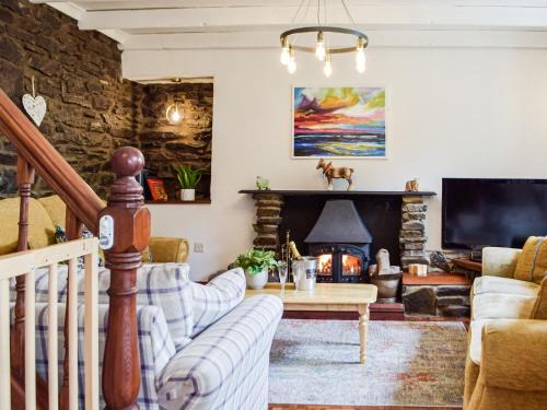 Llanelli House | Ty Lewis Cottage