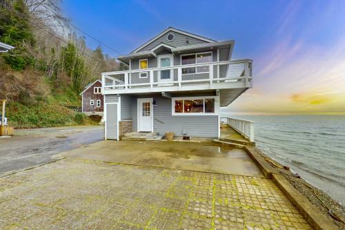 Camano Island House | Tyee Shoreline Retreat