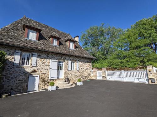 Montvert House | Typical Cantal house in Montvert