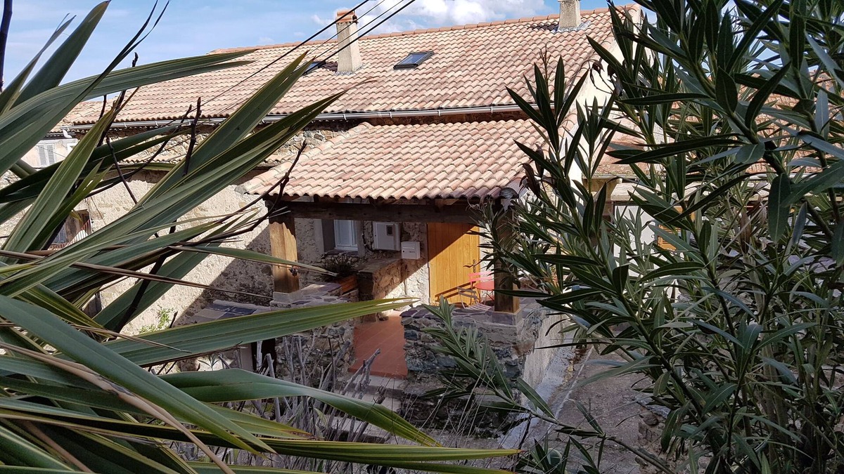 Pietroso House | Typical Corsican house in the mountains - sleeps 8 - Comfortable -