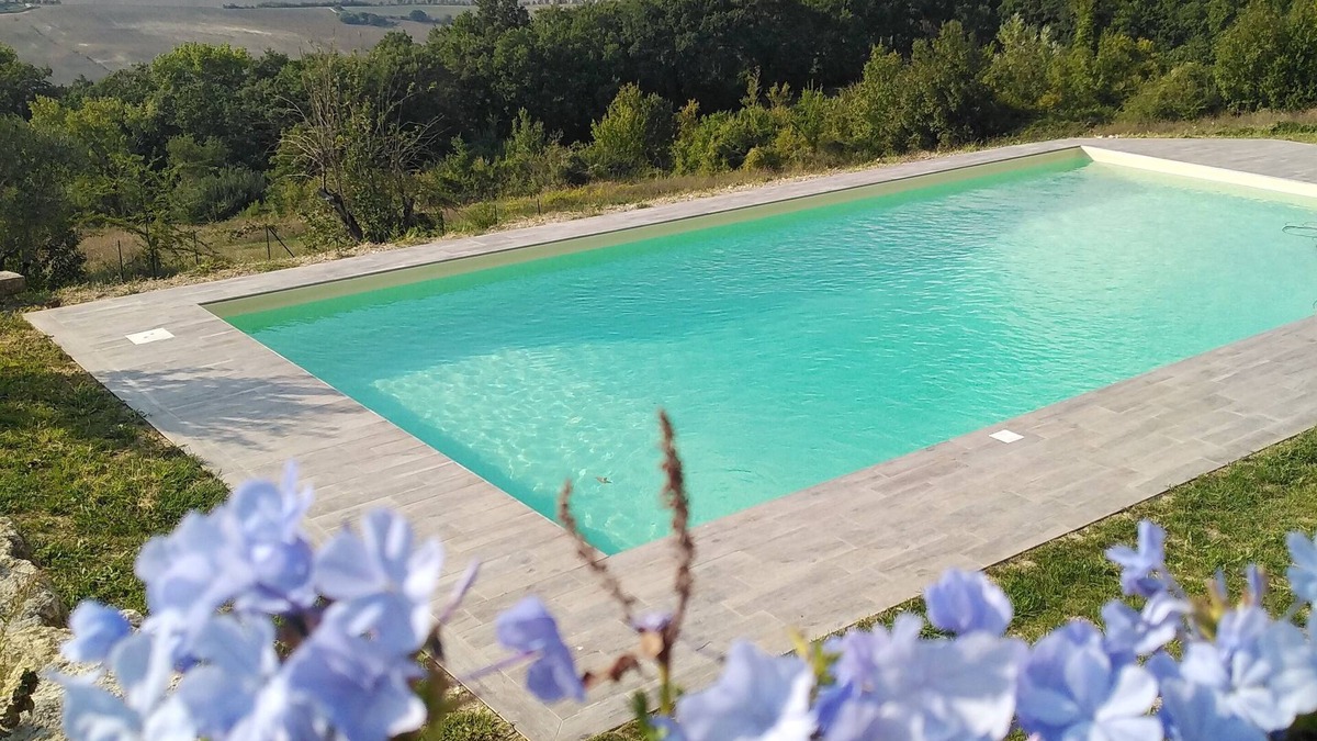 Acquasparta House | typical farmhouse with swimming pool in the green Umbrian hills