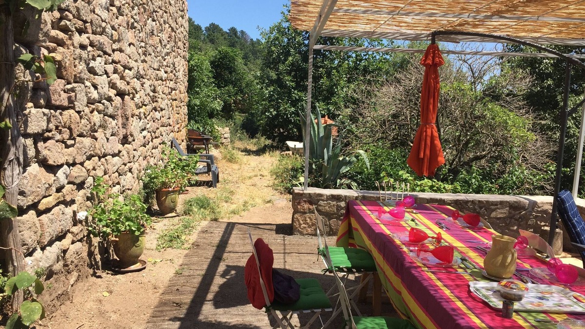 Sainte-Croix-de-Caderle Other | Typical cévenol detached house for 7 people, swimming pool, 180° view near Anduze