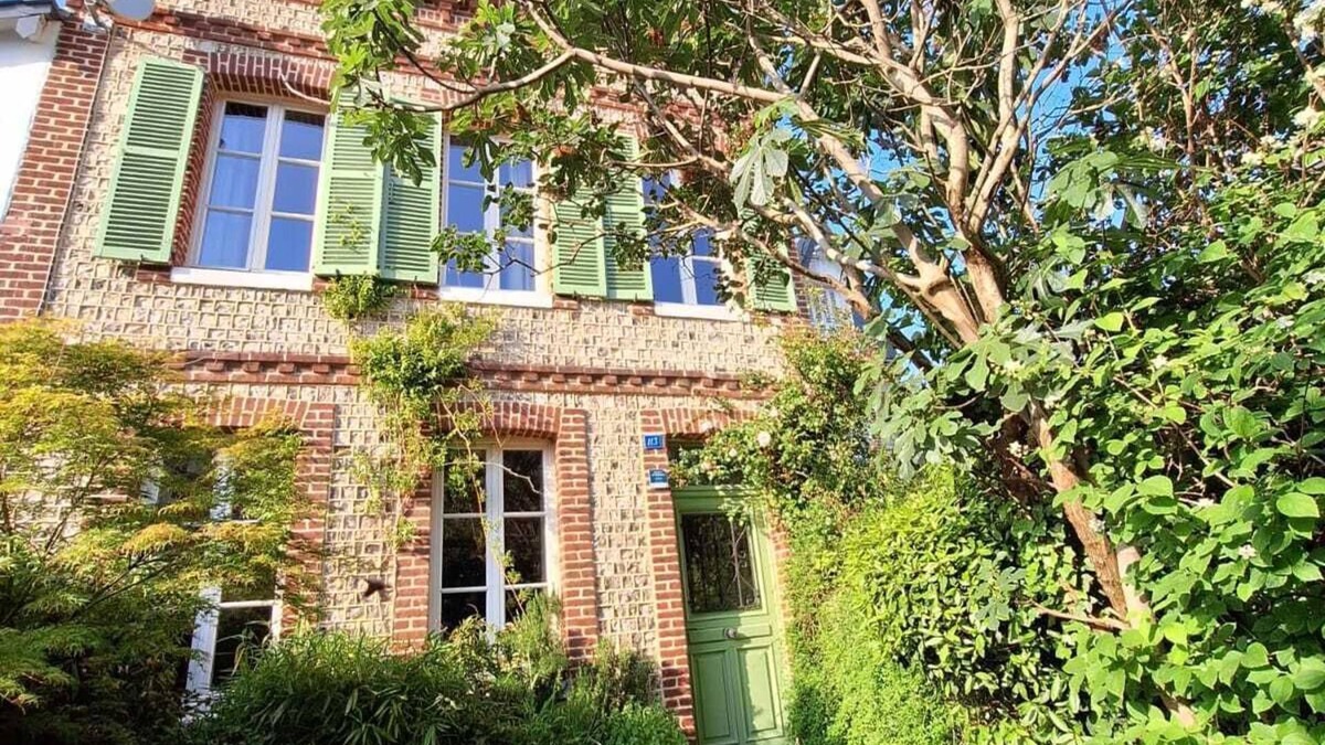 Yport Cottage | Typical house 400 m from the beach wifi sauna garden furniture barbecue