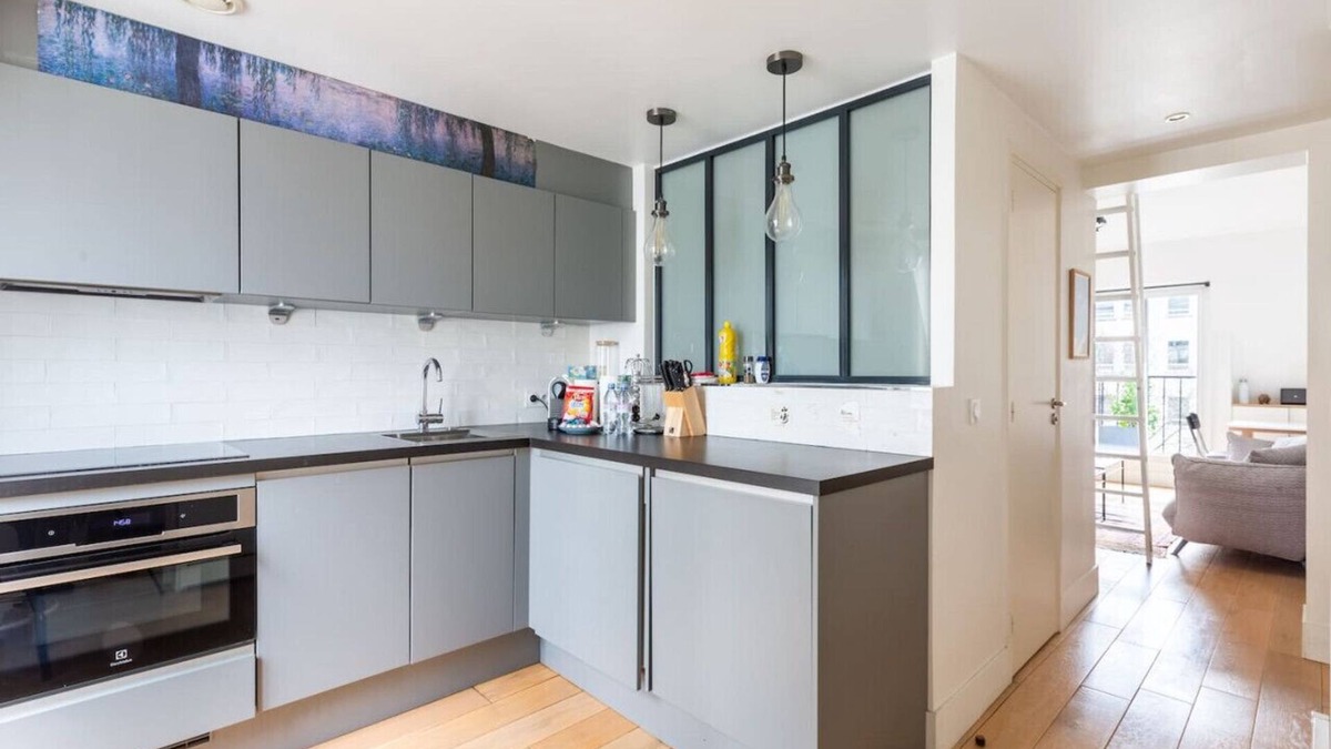 Quartier de l'Ecole-Militaire Apartment | Typical Parisian#amazing View#effeiltower#paris7