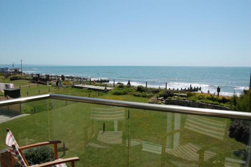 Tywyn House | Tywyn Beach House