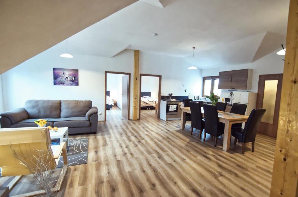 Sedlec Apartment | "U Čápa" Krásný apartmán v Sedleci