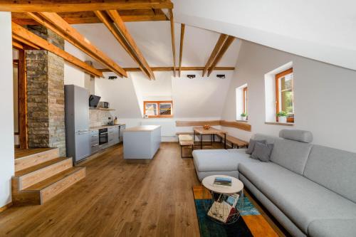 Velke Karlovice Apartment | U Mirina