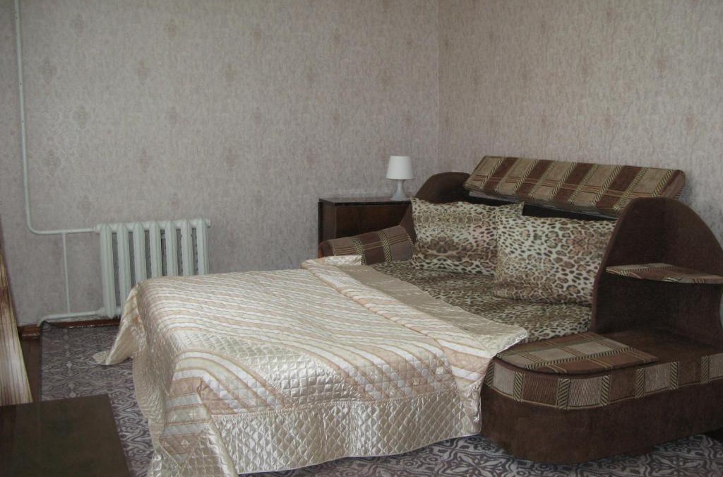 Frunzensky District Apartment | U-Nadezhdy