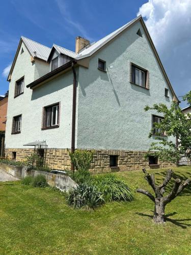 Hlucin House | U Ottmara