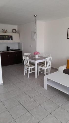 Frahelz Apartment | Ubytování Frahelž
