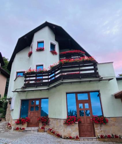 Luhacovice House | Ubytování na Lesní