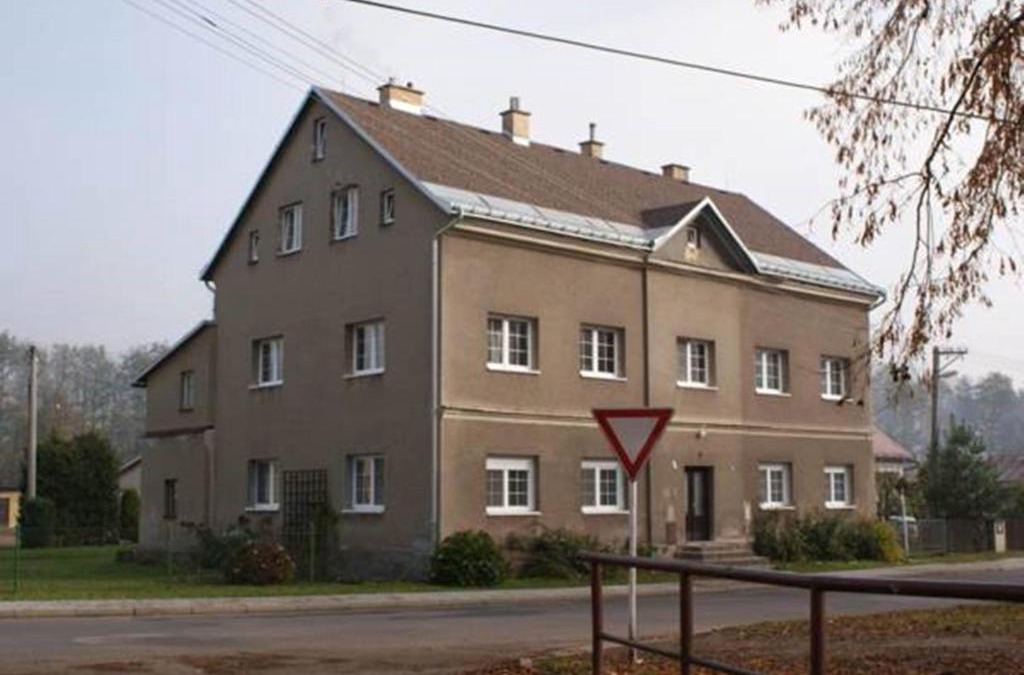 Mlade Buky Apartment | Ubytování v Mladých Bukách